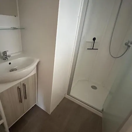 Apartment La Reserve 4 Etoiles Emplacement 445b 3ch 1sdb 8 Personnes *